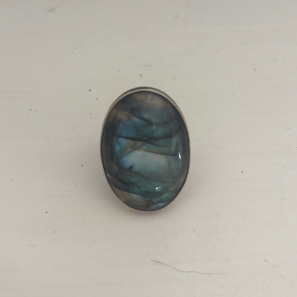 Elegant labradorite Stone Ring